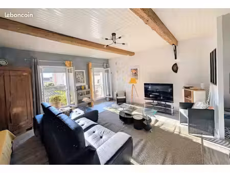 immeuble 6 pièces 261 m²