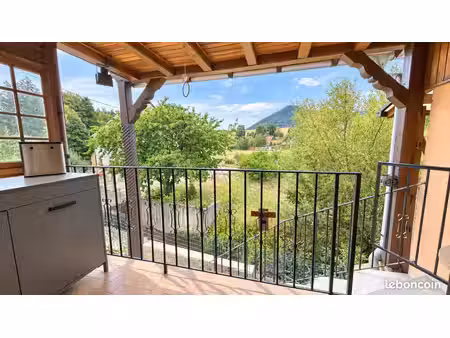 maison 6 pièces 107 m²