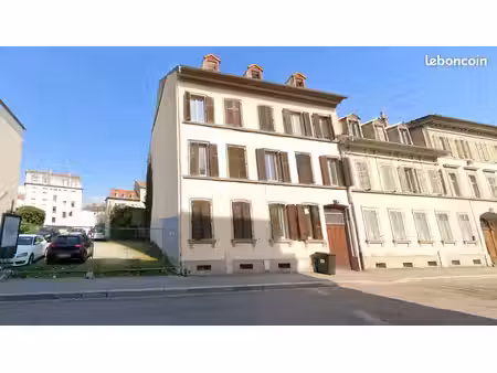 appartement 5 pièces 100 m² à renover