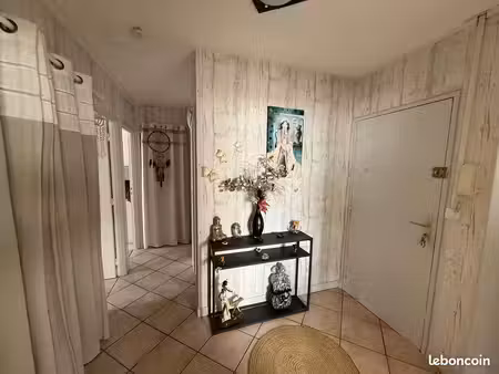 appartement t3 clos de la motte