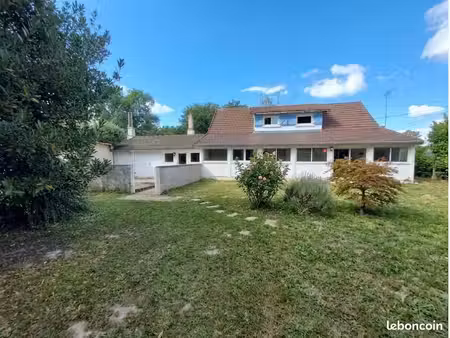 maison maison à sougy sur loire 180m2 avec terrain et garages  dépendances et cave
