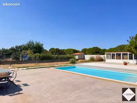 villa 4 pièces 121 m²
