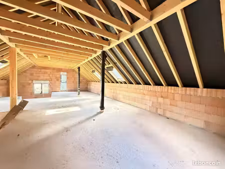 maison 5 pièces 139 m²