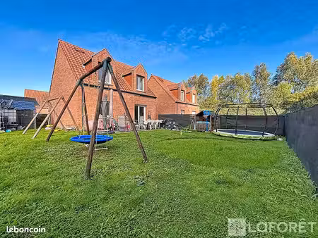 maison 4 pièces 85 m²