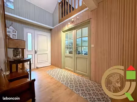 villa 7 pièces 173 m²