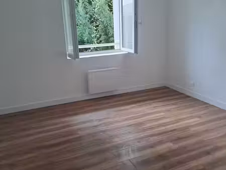 a louer tres joli appartement de 105m2