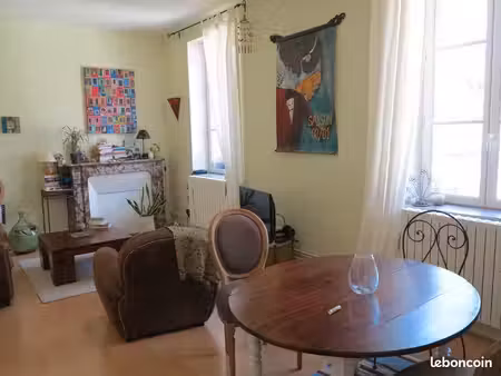 appartement 70m2   2 ch  autun centre