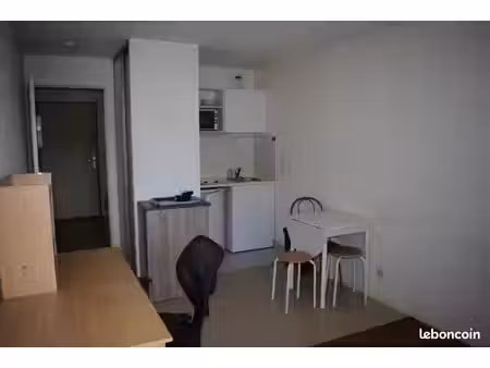 studio 21m² centre ville chambéry 73000