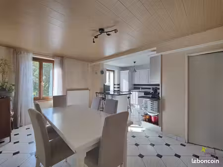 appartement 4 pièces 83 m²
