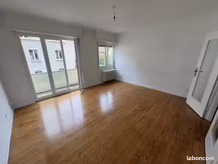 appartement 3 pièces 69 m²
