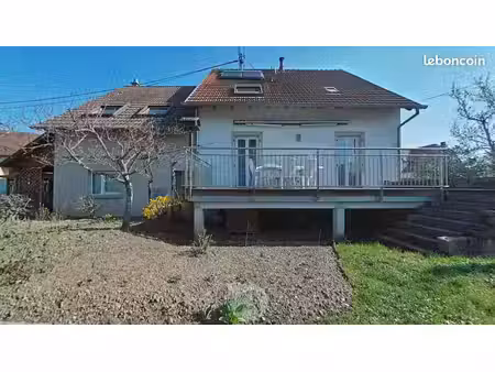 maison 4 pièces 141 m²