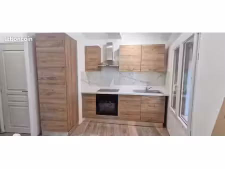 maison de village meublée entièrement rénovée 34 m² + garage – ille-sur-têt