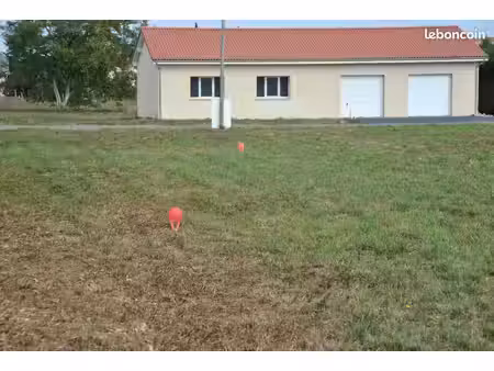 terrain à bâtir 1086 m² – andrest – libre de constructeur