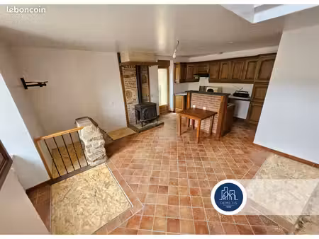 maison 2 pièces 46 m²