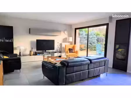 belle maison d'architecte grande pièce de vie + suite parentale + possibilité 4e
