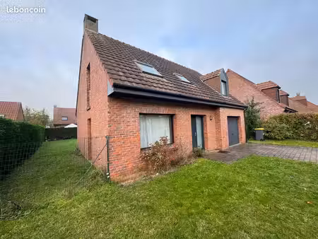 maison 6 pièces 104 m²