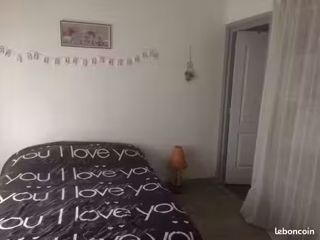 immeuble 16 pièces 228 m²