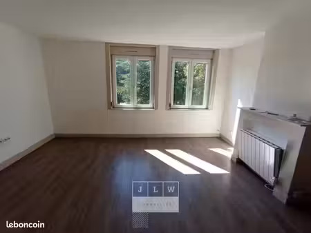 immeuble 1 pièce 100 m²
