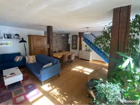 maison de caractère au cœur de saint-hippolyte