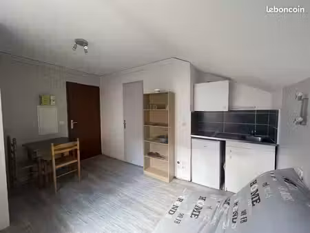 appartement 1 pièce 14 m²