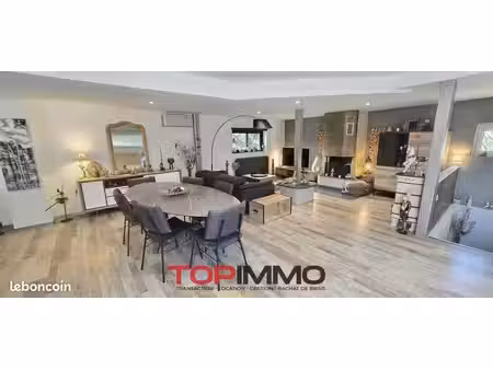 appartement 6 pièces 135 m²