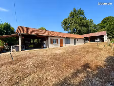 maison de 80m² à la campagne