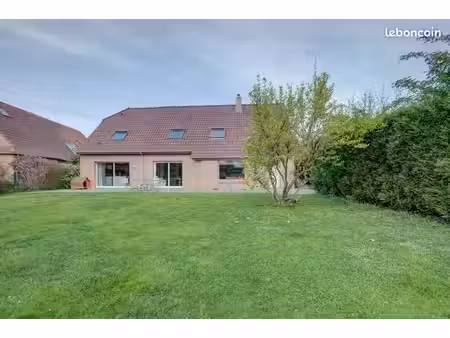 maison 5 pièces 165 m²