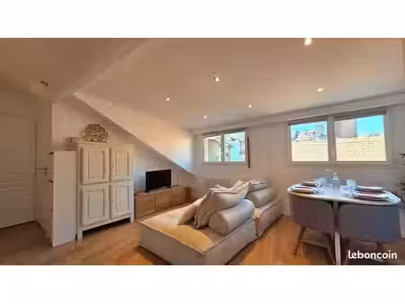 appartement atypique 2 espaces nuit – évian – 250 000