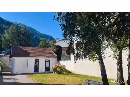 maison local professionnel lourdes
