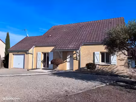 maison 100m2 - st germain du plain