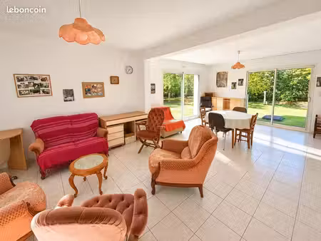 pavillon 5 pièces 154 m²