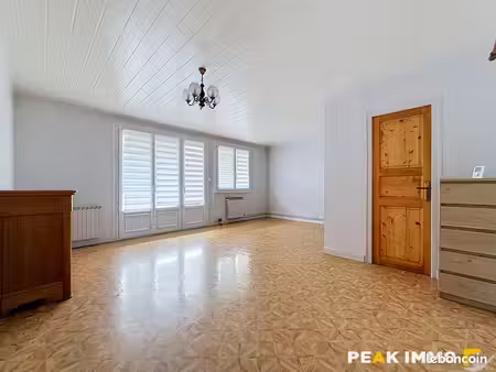 appartement 4 pièces 67 m²