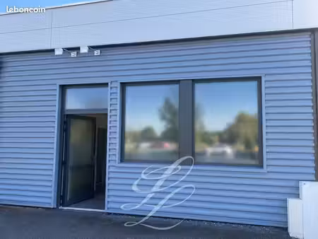 local d'activite 234 m² sargé-lès-le-mans