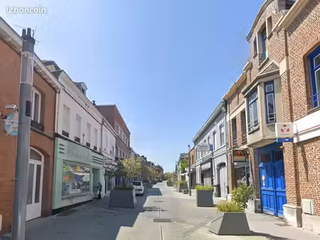 local commercial 65 m² somain