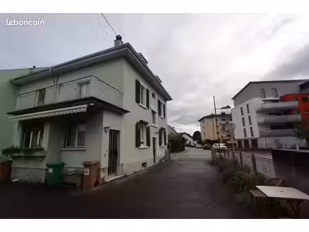 maison 5 pièces 181 m²