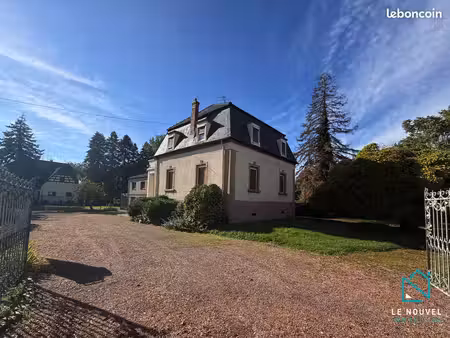 maison 6 pièces 140 m²