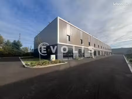local d'activité 478 m²