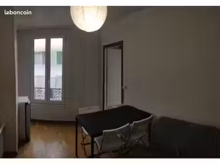 appartement 2 pièces meublé quartier bassin de la villette