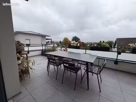 appartement 4 pièces 83 m² avec terrasse et garage