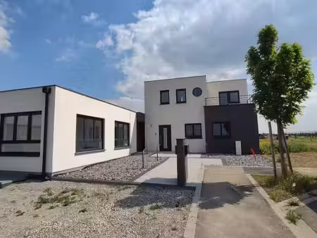 local 70 m² schnersheim