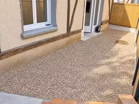 maison rénovée à neuf avec terrasse à 1h de paris saint lazare à louer