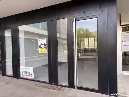 fonds de commerce 73 m²