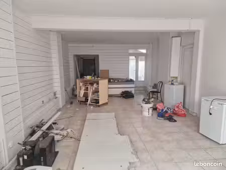 local commercial