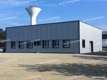 local d'activité 180 m²