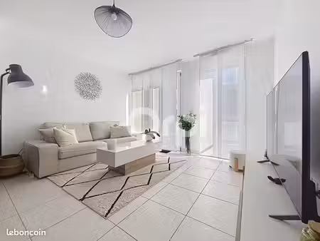 appartement 2 pièces 46 m²