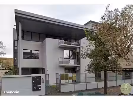 bureaux 367 m²