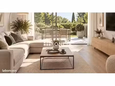 fontainebleau – t3 en rez-de-jardin avec terrasse et 2 stationnements