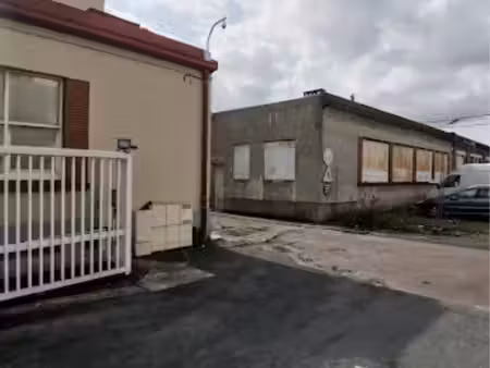 espace de stockage pro / entrepôt 50 à 750 m2