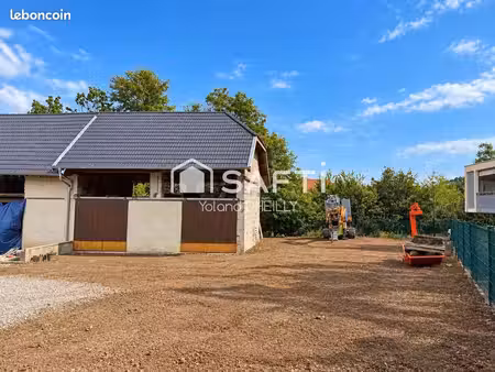 propriété 5 pièces 115 m²