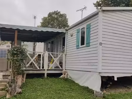 vend mobil-home 8m sur 4m